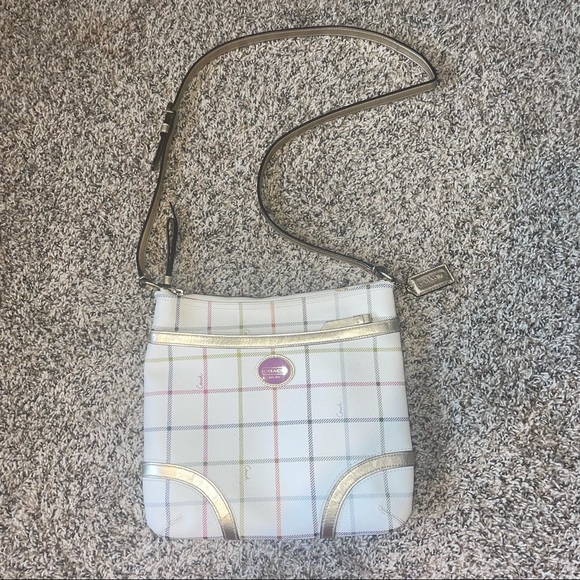 Coach Handbags - Coach Crossbody